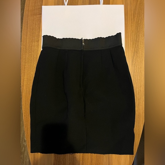 Dolce & Gabbana Dresses & Skirts - DOLCE & GABANNA vintage skirt 🎩🎩🎩